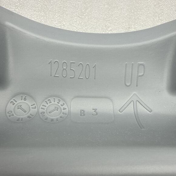 1pc Grey Pillow Fits Hot Springs/Hot Spot 2015 +, 11.2" L x 4" W *unused READ... - Picture 7 of 12